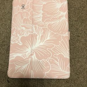 Speck iPad Air case